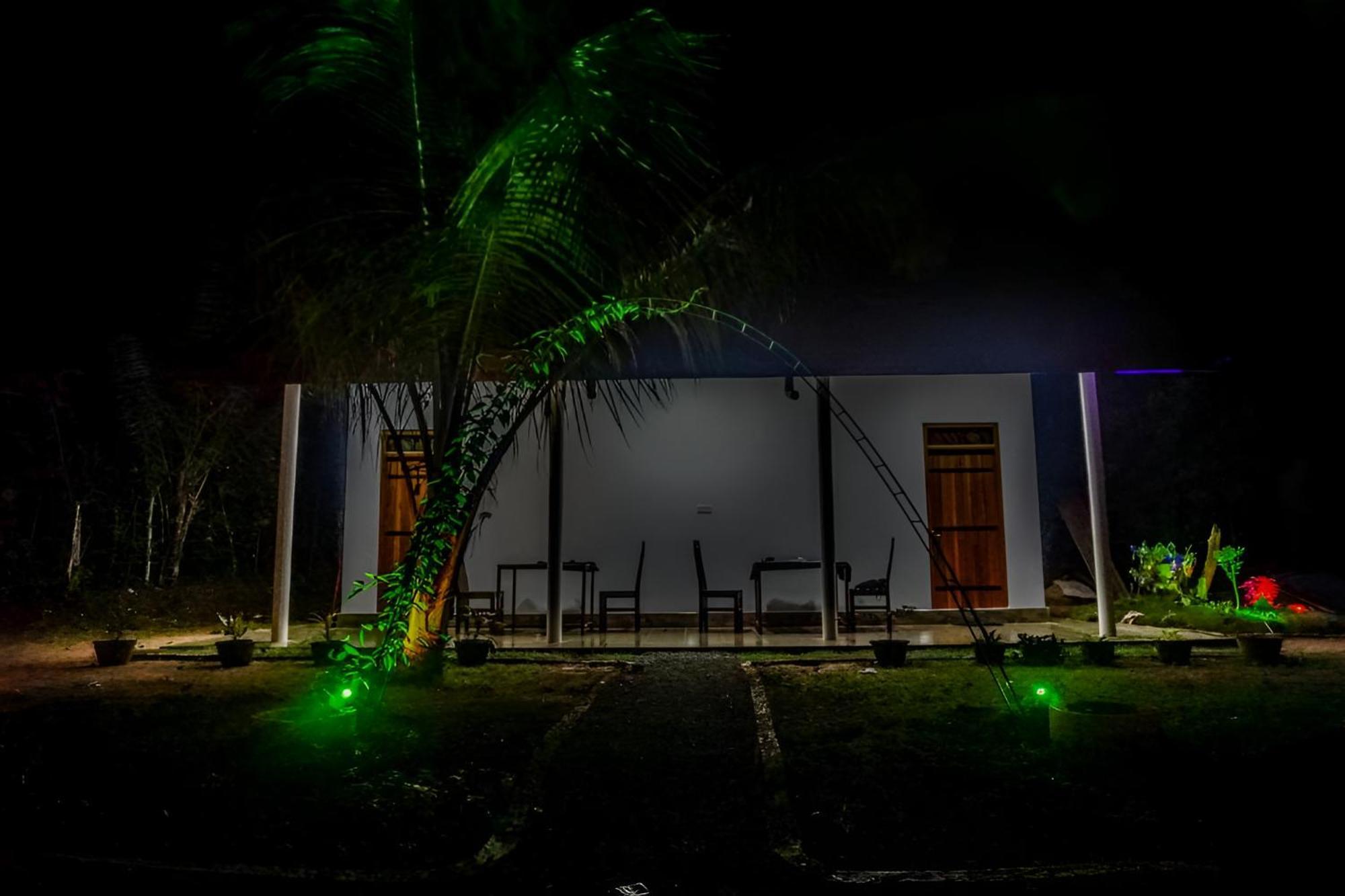 Little Ele Safari Lodge Udawalawe Luaran gambar