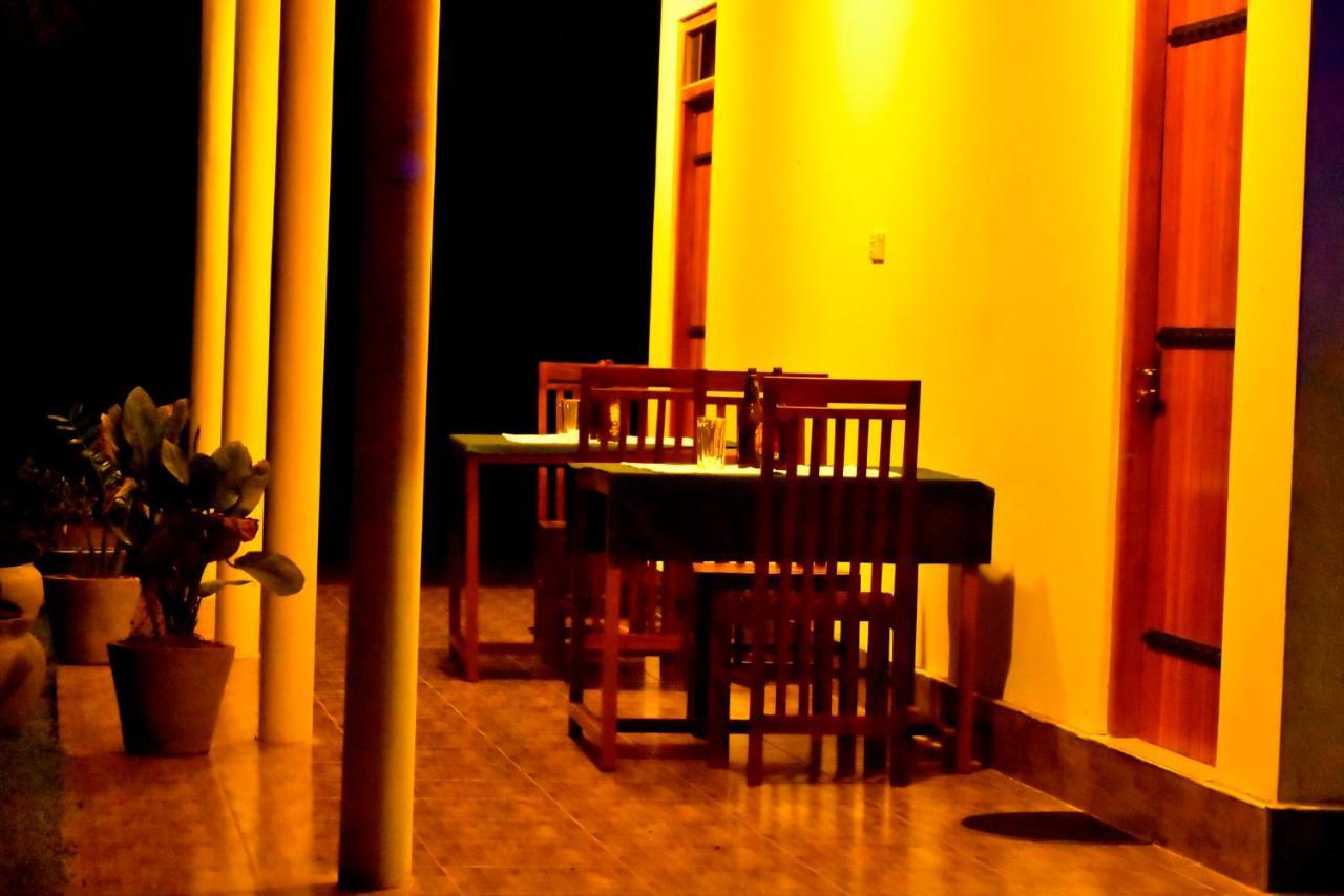 Little Ele Safari Lodge Udawalawe Luaran gambar