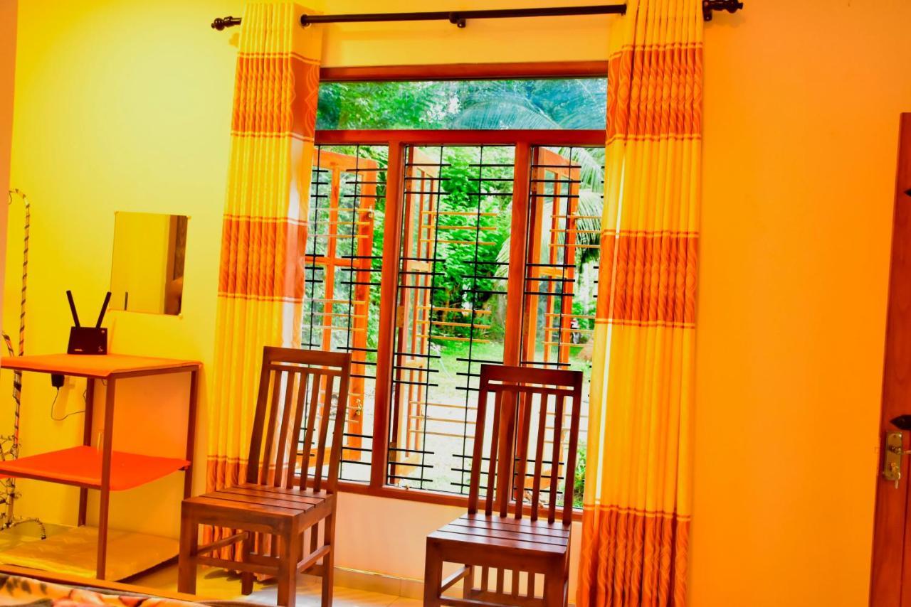 Little Ele Safari Lodge Udawalawe Luaran gambar